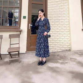 性感法式雪纺绑带收腰碎花长袖战袍复古连衣裙开衩宝妈显瘦V领