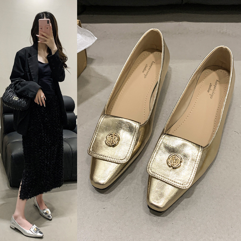 法式金色单鞋女粗跟尖头浅口小猫跟鞋3公分小跟鞋低跟小皮鞋瓢鞋