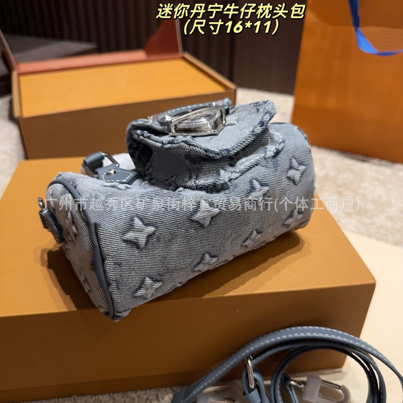 跨境2025早春丹宁水洗牛仔印花迷你枕头包时尚复古单肩斜挎手提包|undefined