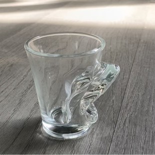 ����С�Ʊ����Ʊ����Ա�һ�ڱ�͸���׾Ʊ��۲ͼ��Ì��ٱ����~�^��