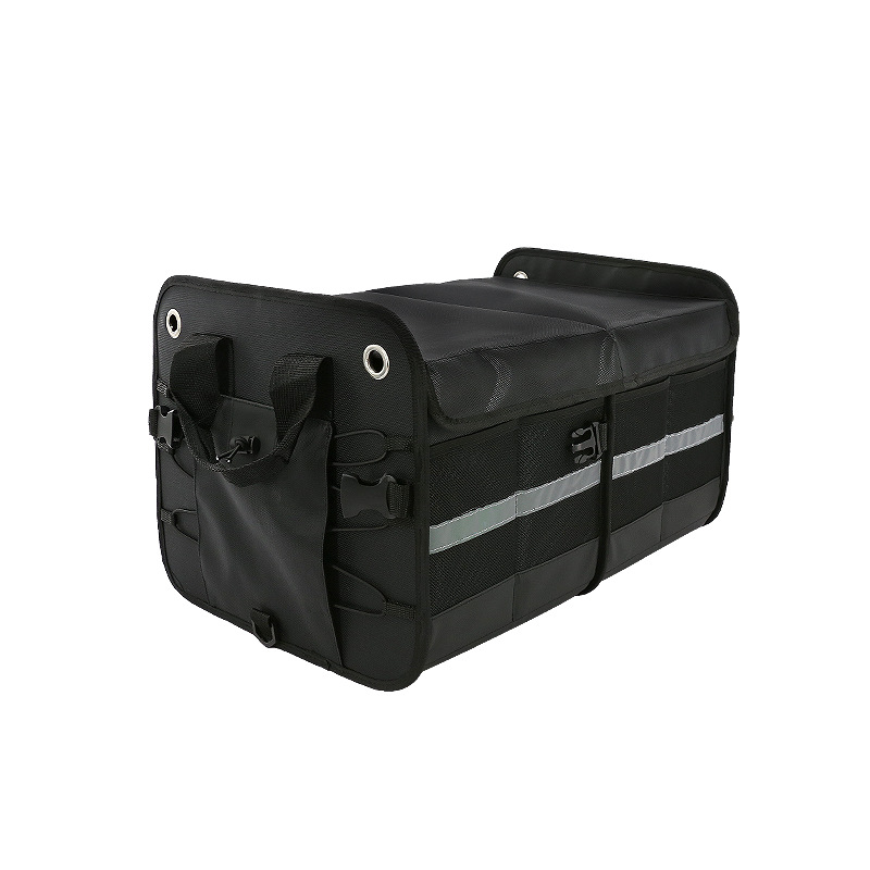 반사 스트립이 있는 검정색