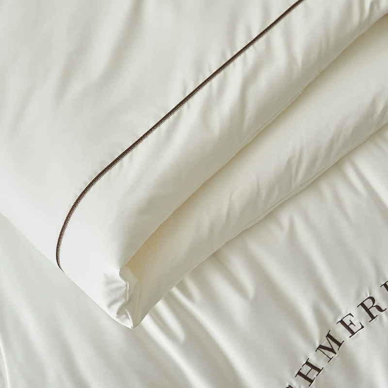 Universal import keep warm summer duvet
