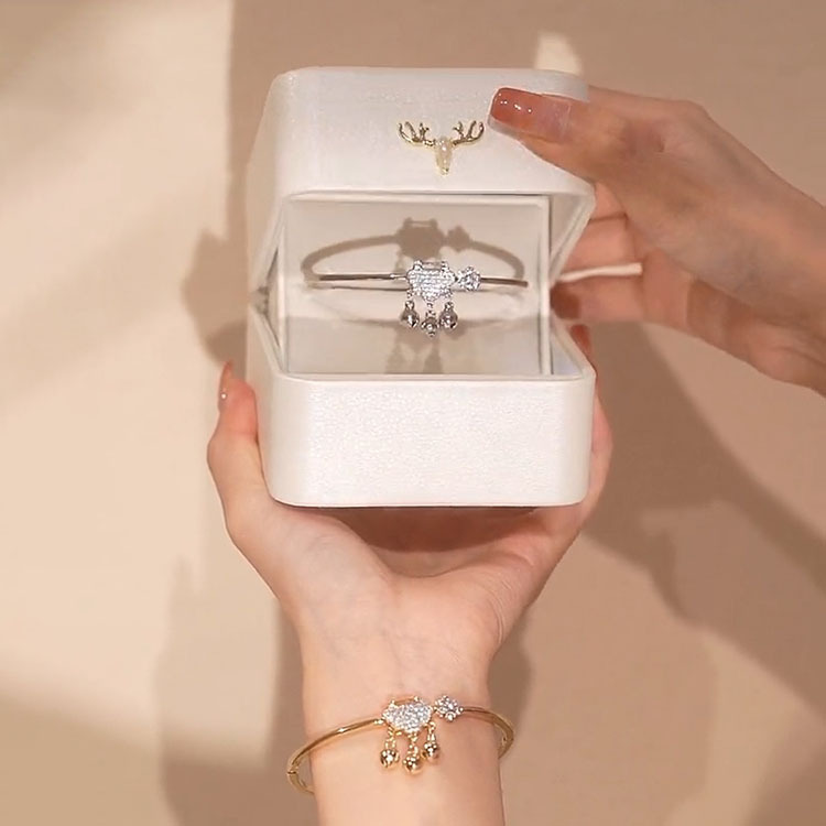 Ancient-style Peace Women, Chimeing With Each Step, Exquisite And Luxurious, High-end Longevity Lock Bell Bracelet For_voghion.com