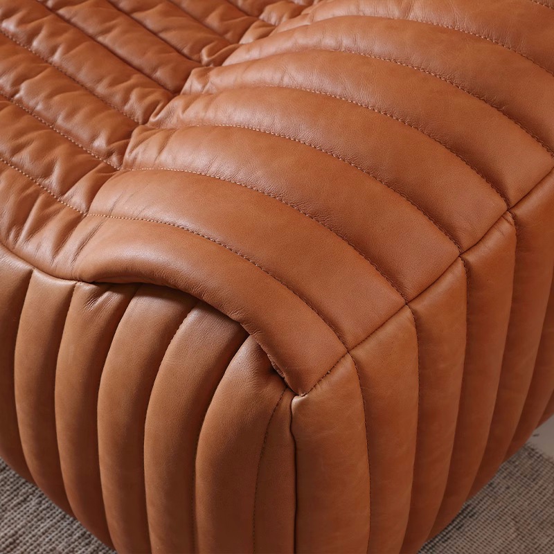 Sofá de cuero antiguo minimalista diseñador de vivienda americana retrógrado sofá de piel de cera caramelo onda