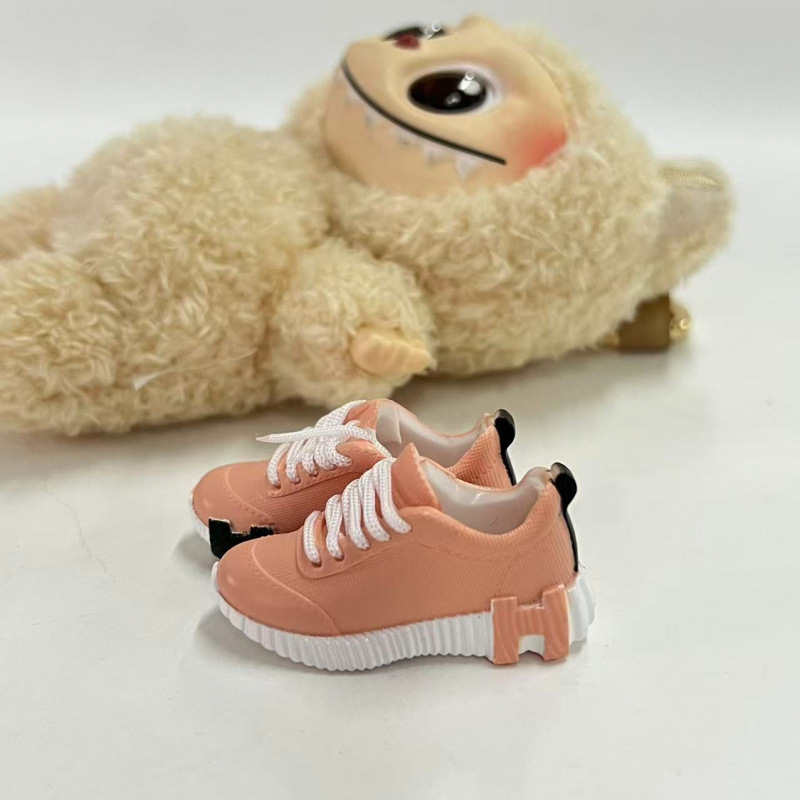 LABUBU Zapatos Rabu Ropa de bebé 17cm felpa vinilo bolso de muñeca colgante para zapatos desnudos caja ciega