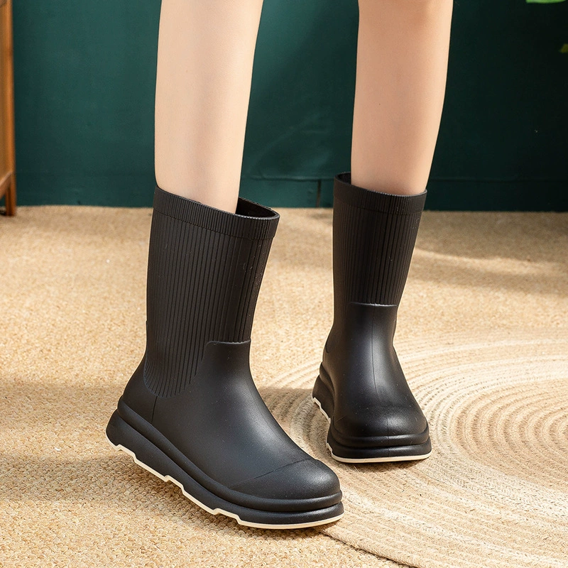 Осенние и зимние новые корейские резиновые сапоги для женщин модные носить нескользящие водонепроницаемые сапоги для мягкой подошвы для кухонной работы резиновая обувь
