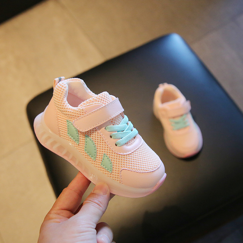 Xiaoxiao nuevos zapatos de bebé de primavera para 2-3 años de edad niños deportes niños suave inferior malla transpirable zapatos de niño