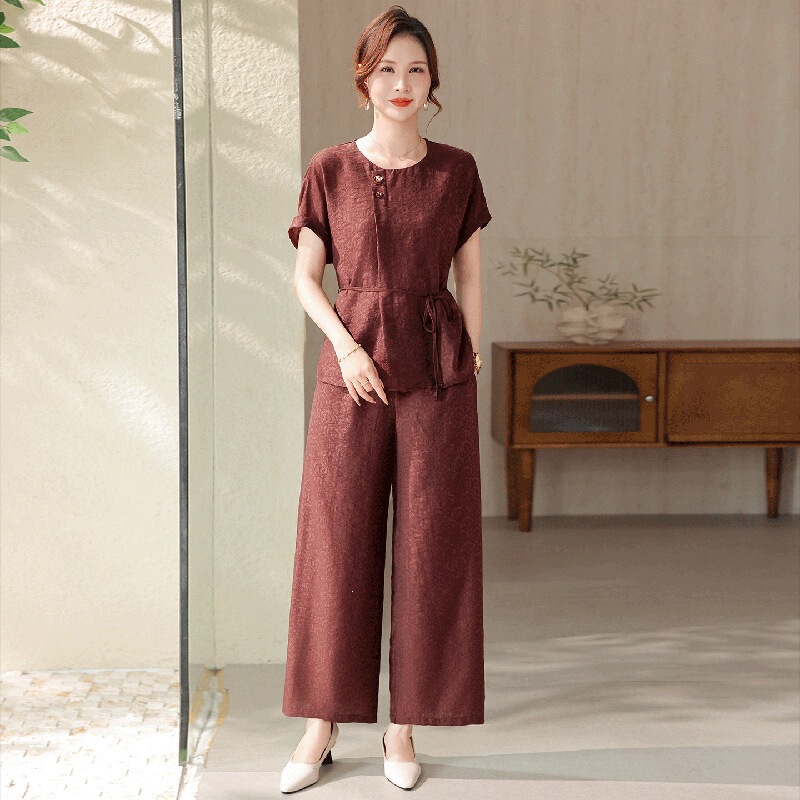 Summer Wedding Mother-Of-The-Bride Outfit Set for Middle-Aged and Elderly Women, Lyocell Linen Top and Wide-Leg Pants Two-Piece Set Summer Wedding Mother-Of-The-Bride Outfit Set for Middle-Aged and Elderly Women, Lyocell Linen Top and Wide-Leg Pants Two-Piece Set