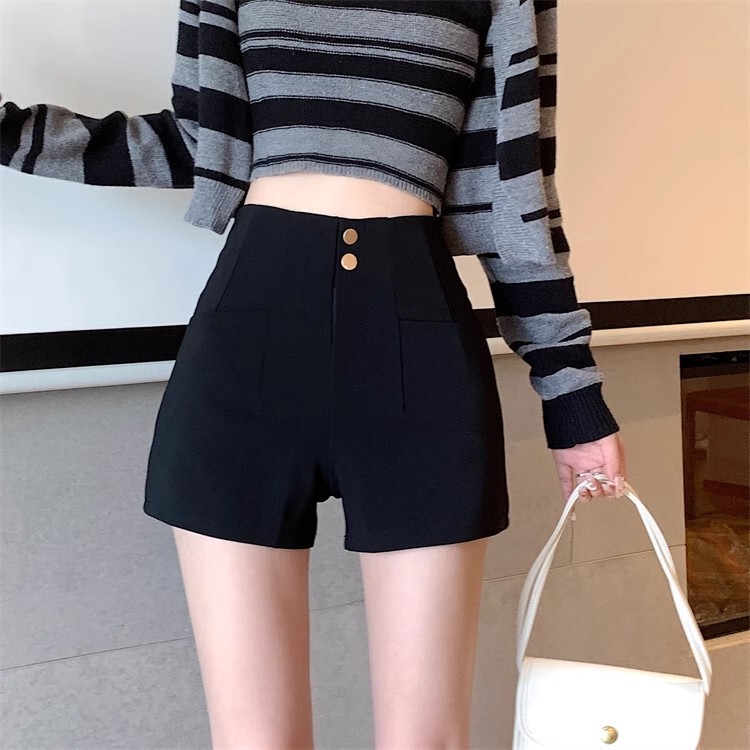 High waist black suit shorts women's 2024 new autumn and winter outer wear A- line bottoming woolen hot pants with boots