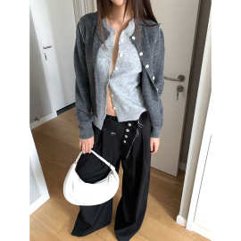 桃乐丝服饰 柏林学院软糯假两件针织开衫女百搭圆领休闲撞色毛衣