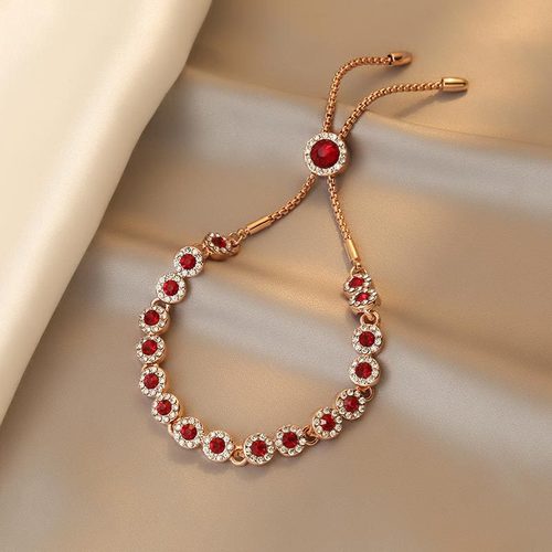 Diamond-encrusted Red Heart Bracelet for Girls, Sister-in-law Bracelet, Korean Style Fashion, Elegant and Luxurious, Pull-out Adjustable Bracelet