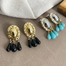 ins浮雕蛋面耳环小众轻奢高级感耳饰925银针东陵玉撞色设计耳钉女