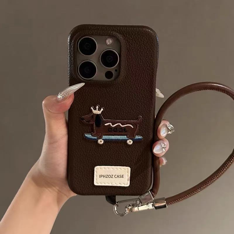 Cordón de cuero marrón cuero bordado corona perro sf