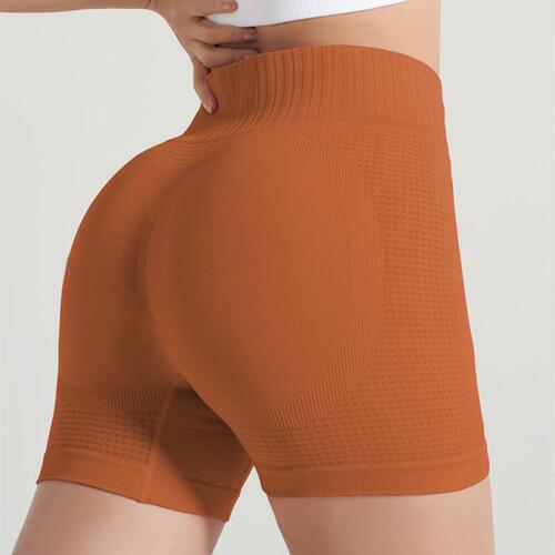 Step into Amazon tight sports shorts women's slim butt lifting yoga shorts European and American elastic fitness running shorts