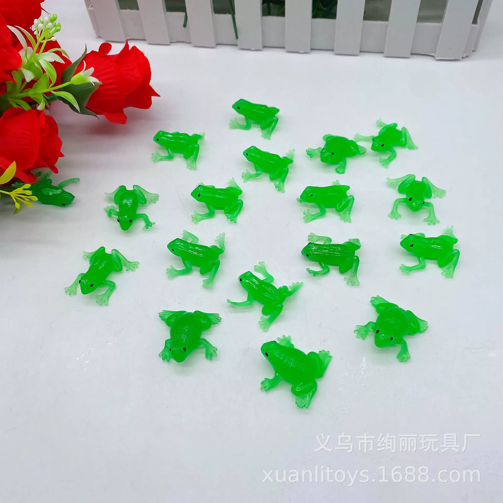 儿童玩具 软胶绿色青蛙 仿真青蛙 夏天捞鱼戏水玩具 幼儿园奖品