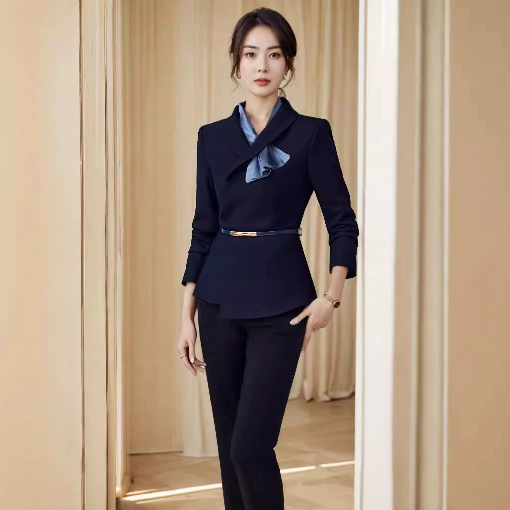 Профессиональный костюм Женский бизнес-менеджер отеля на стойке регистрации Прием ювелирного магазина