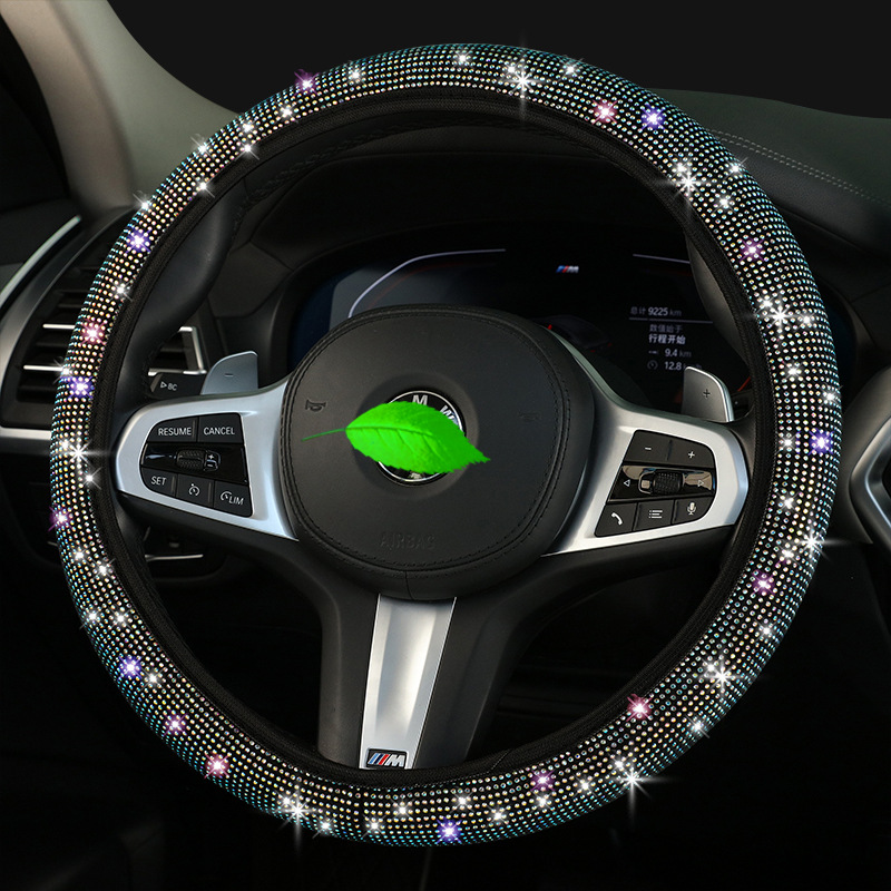 Nuevo coche volante cubierta primavera y verano completo diamante rhinestone perforación caliente sin anillo interior cubierta de la rueda de dirección transfronteriza Amazon