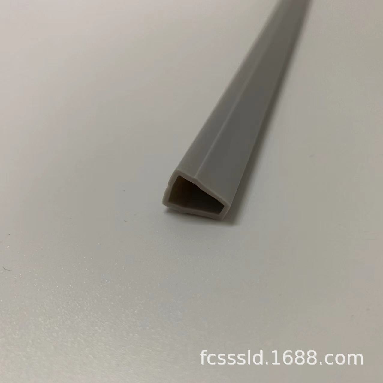 长条形乳白PC型材 PC塑料型材POM塑料模具夹具PVC挤出型材