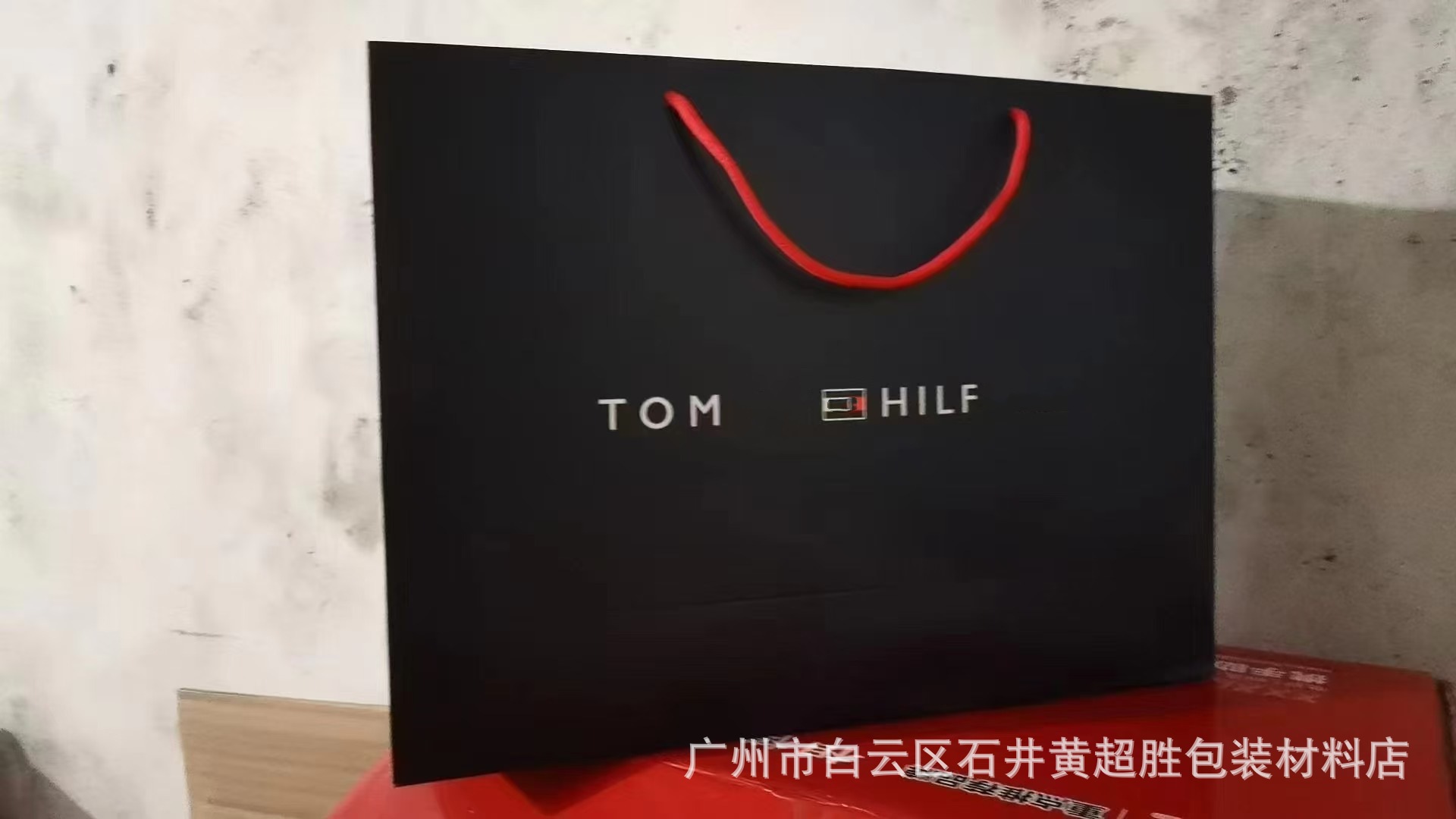 fd78d7b40507890aa82051653f351d