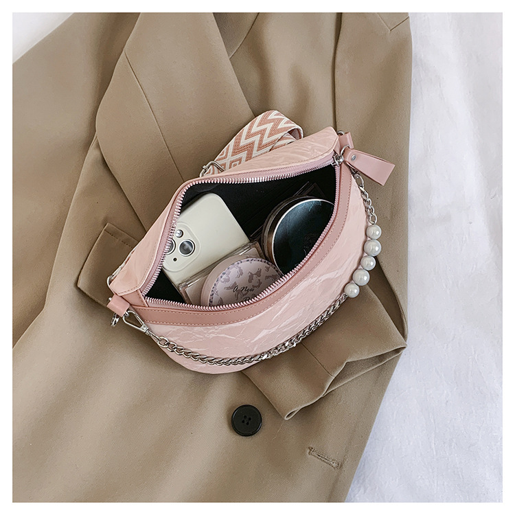 750g Weight Nylon Lining Material Zipper Closure Type Single Shoulder Strap Strap Type Crossbody Bag Bags Type Casual, Holiday Occasion Pu Leather Material Solid Color Pattern All Seasons Season Women's Gender Vintage Style, Streetwear Style Dumpling Shape Shape Medium Size Women's Vintage Style Streetwear Solid Color Pu Leather Waist Bags 31
