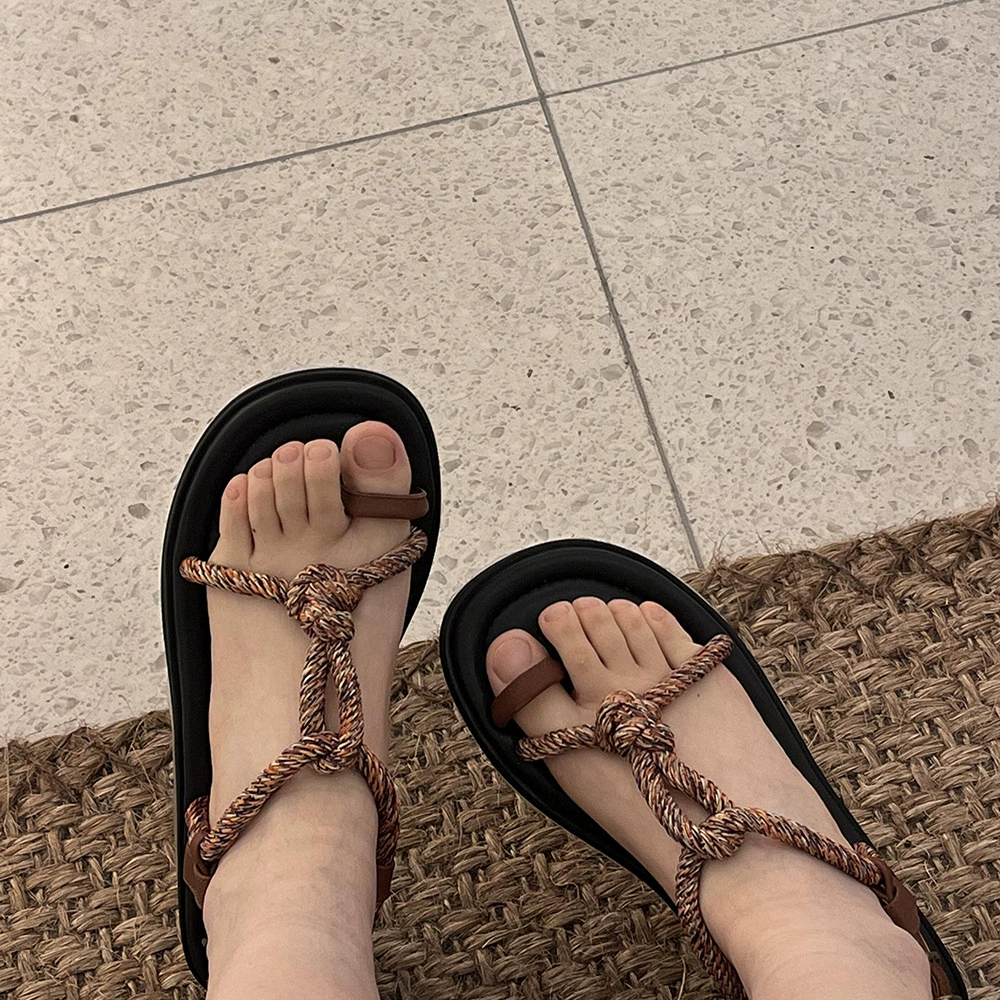 Версия из овчины ~ нишевые веревочные босоножки из натуральной кожи на плоской подошве, римские сандалии для женщин, летние сандалии с открытым носком и одним ремешком, сандалии
