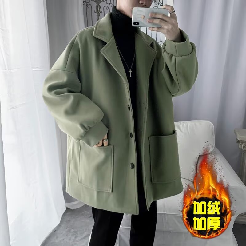 Chaqueta de tween para hombres, chaqueta de tween gruesa, abrigo de estilo medio largo, abrigo de estilo coreano, estilo de invierno y otoño, estilo de Hong Kong.