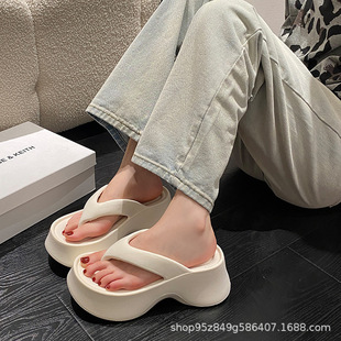 �w�˼ͬ�������Ϻ��Ů��2025�¿��ļ��⴩eva�A�_��Ь�羳���l