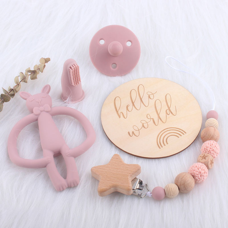 Nuevo bebé suministros estrella de dibujos animados chupete Cadena de silicona creativa conejo elefante mordedor juguete conjunto de cinco piezas