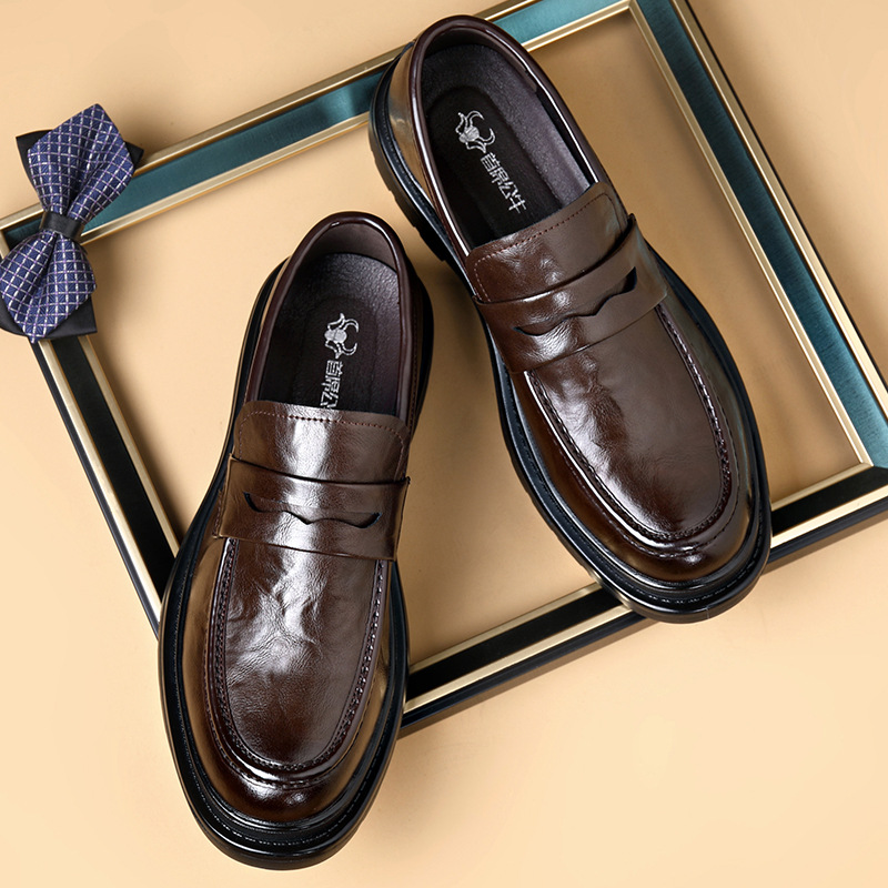 Zapatos de cuero casuales negros para hombres nuevos transpirables ropa formal para hombres de negocios con un pie, zapatos Lefu, zapatos perezosos