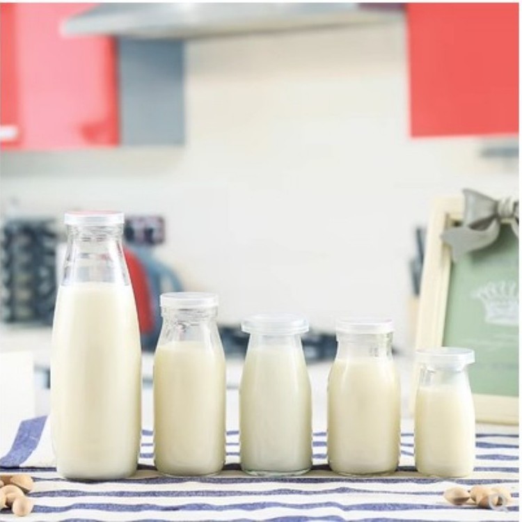 厂家供应玻璃牛奶瓶透明酸奶保鲜瓶奶吧牛奶保鲜玻璃瓶含盖