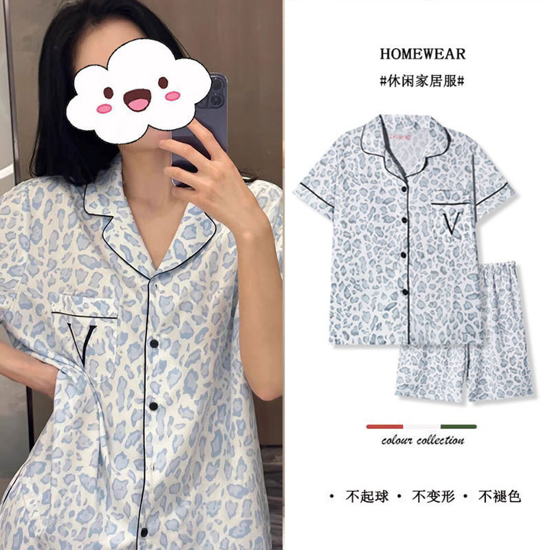 Summer New High-end Sense Pajamas Women's Cardigan Short-sleeved Shorts French Style Sexy Leopard Print Small Men Home Clothes suit Summer New High-end Sense Pajamas Women's Cardigan Short-sleeved Shorts French Style Sexy Leopard Print Small Men Home Clothes suit