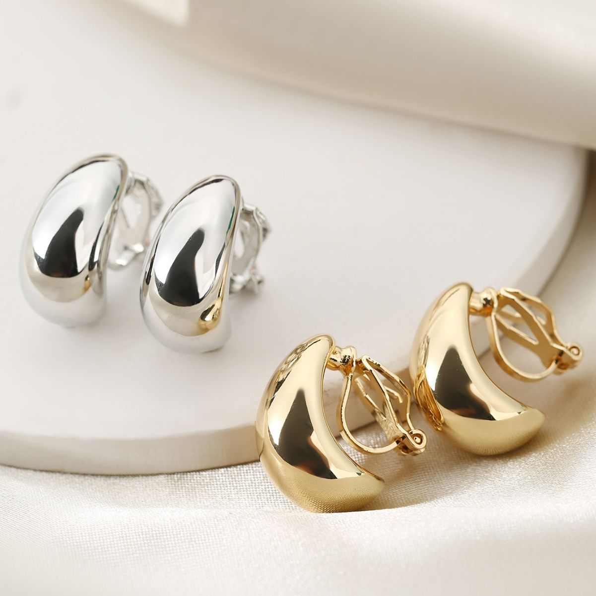 10g Weight Copper Ear Needle Material 1 Pair Simple Style Classic Style Geometric Plating Copper Ear Studs