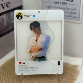 动漫立牌;钥匙扣及钥匙扣配件;动漫明星摆件