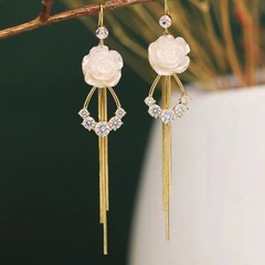 White Camellia Earrings for Women, 2023 New Arrival, Trendy Vintage Style, High-End Rhinestone Long Tassel Earrings, All-Match Ear Drops