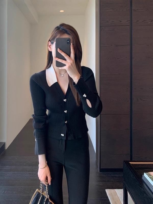 别致时髦撞色polo领羊毛混纺针织衫显瘦毛衣女2025秋冬新款|undefined