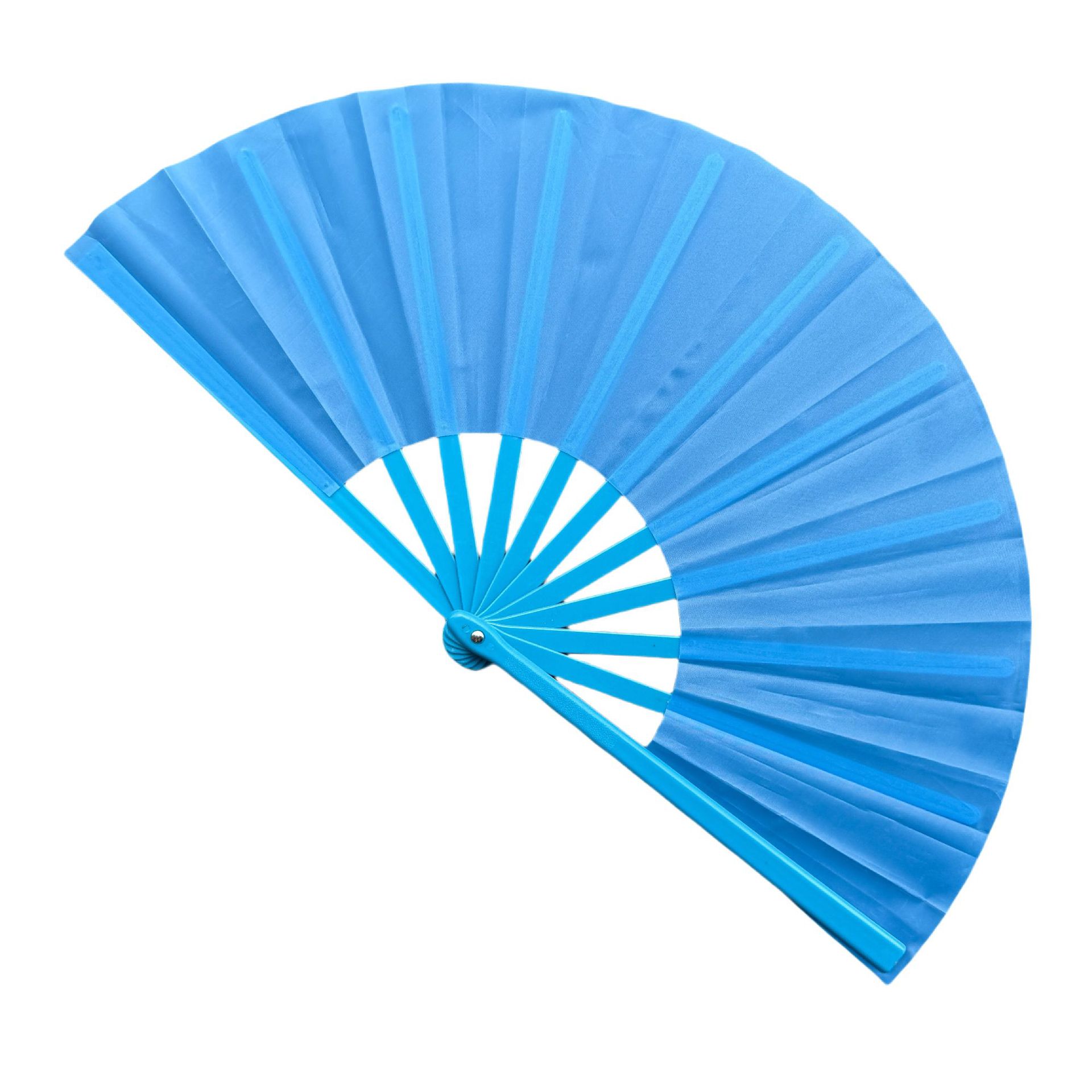 같은 색상의 하늘색