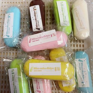 Wet and soft feel slow sticky soft simulation pu thumb rice cake slow rebound pinch music solution decompression gift a generation of hair