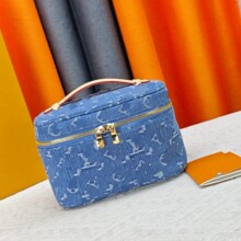 ��ó�¿�¿��Ůʿ����ţ�л�ױ�а�����������б�浥��������п�