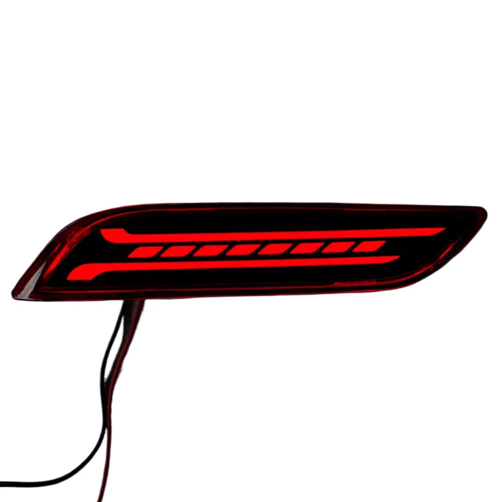 Adecuado para 18-21 Toyota Camry parachoques trasero luz Camry freno luz trasera luz de advertencia