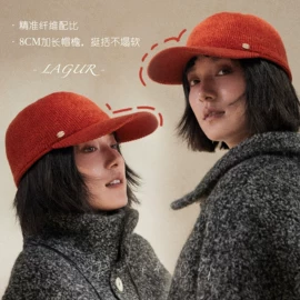 围巾;成人帽;丝巾