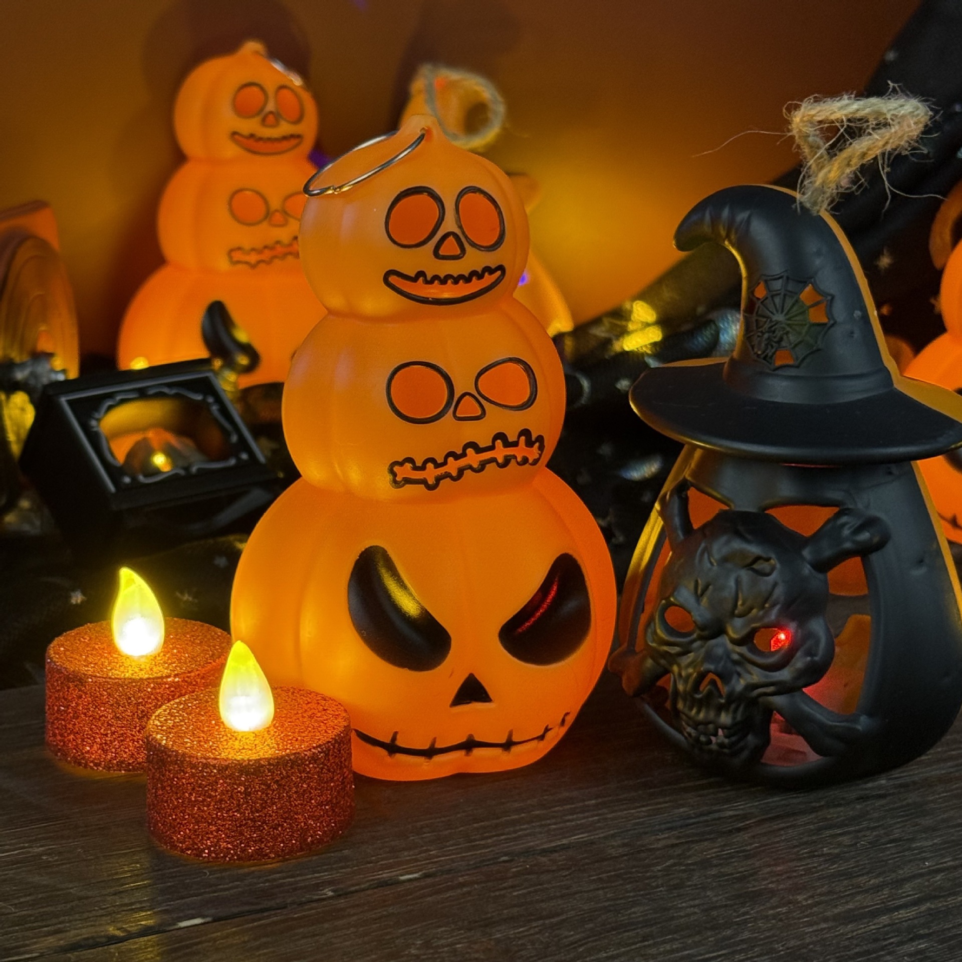 Electronic pumpkin lantern