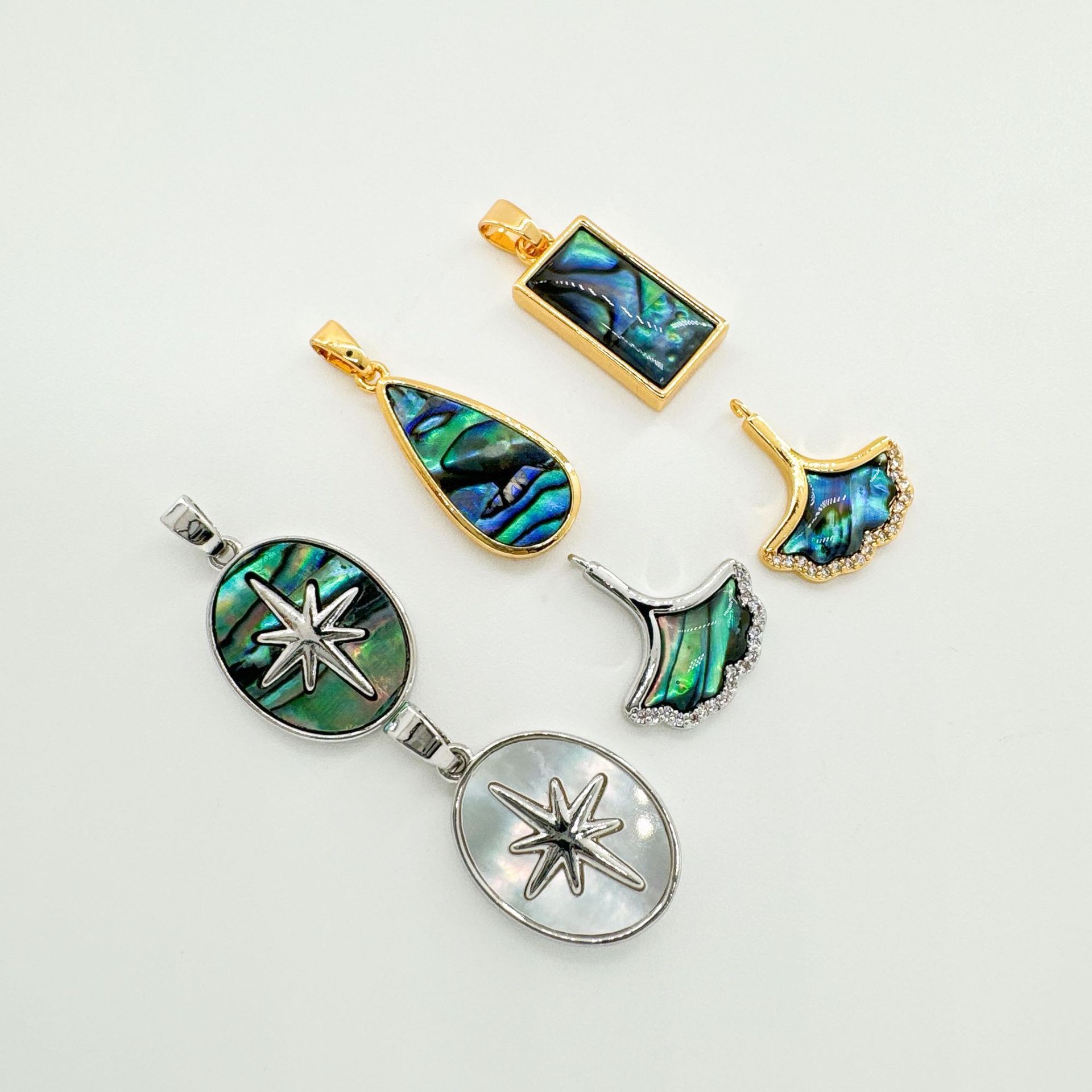 7g Weight Pendant Jewelry Making Type DIY Jewelry Accessories Classification 1 Piece Quantity Copper Material Multicolor Pattern Plating Design Simple Style, Classic Style Style 1 Piece Copper Multicolor Pendant 5