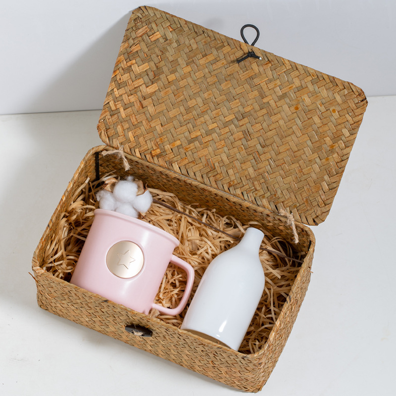 Un juego de polvo de bronce de la revolución cultural