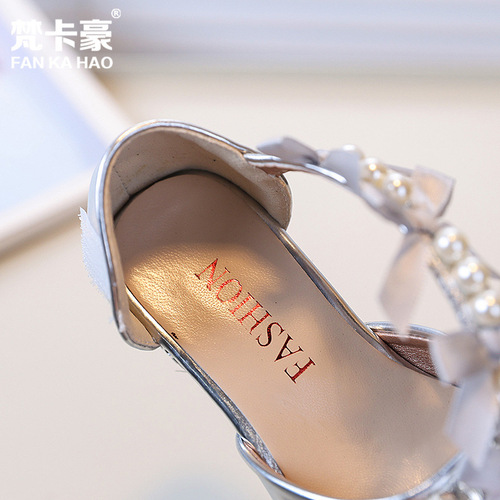 Vanakao Girls' High Heel Princess Sandals 2025 Summer New Children's Water Diamond Small Leather Shoes Student Dance Shoes