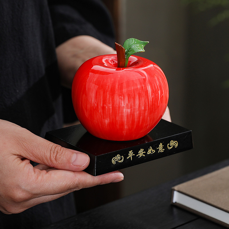 陶瓷青红苹果摆件客厅办公室桌面创意平安果家居乔迁新居送礼礼品