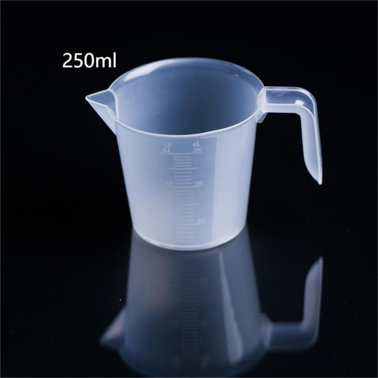 Taza de medir Taza de precipitados con asa Taza de escala doméstica de grado alimenticio Taza de medición comercial Taza de medición de plástico con escala para cocina