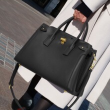 CCAMOŮʿ�¿������Ƥ�����Ů�߼����p�ݴ��ͨ��Ů�����l