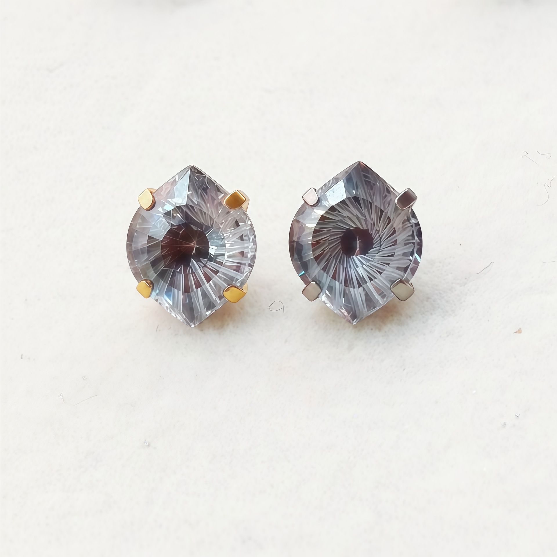 Pointed titanium steel lip stud product view
