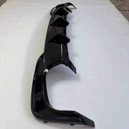 For BMW X3 F25 with Vertical Bar Light Rear Lip Gloss Black Carbon Fiber Rear Diffuser