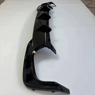 Rear Lip Gloss Black – Bw Big Surrounded